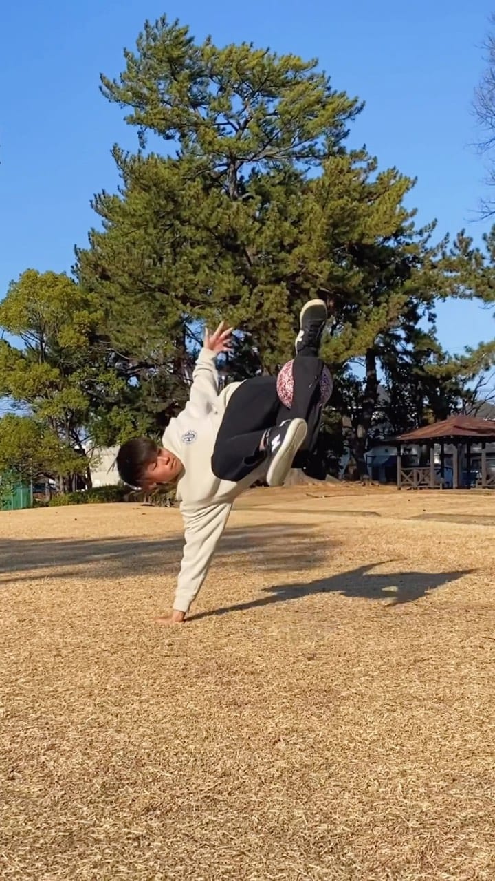 Post 6 by joo-G🍓shun-P🍓ArAtA on Instagram (video)