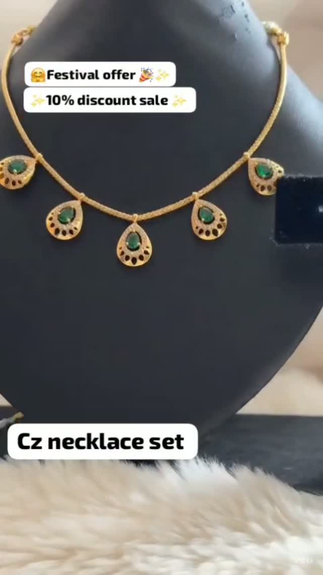 Post 6 by usha fashions on Instagram (video)