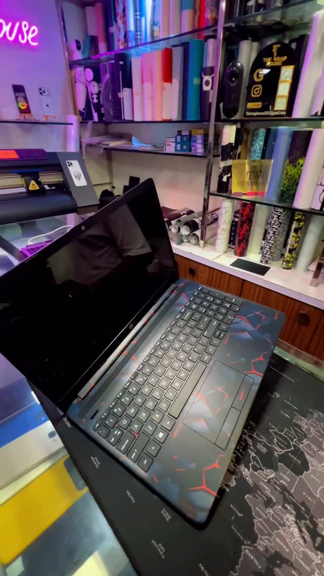 Post 2 by THE WRAP HOUSE on Instagram (video)