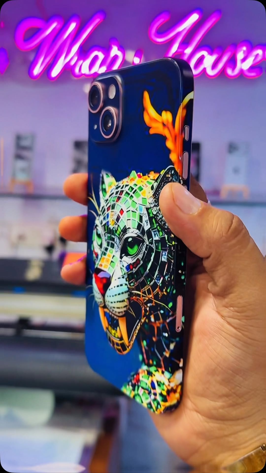 Post 5 by THE WRAP HOUSE on Instagram (video)