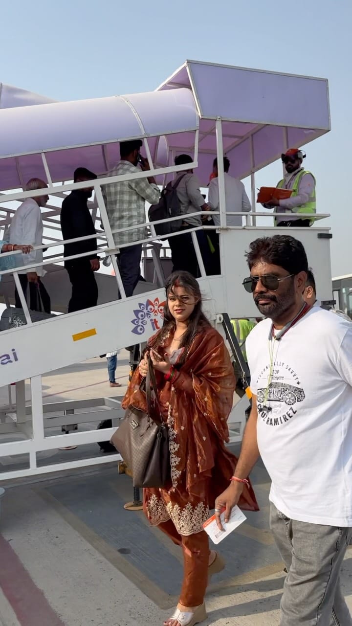 Post 10 by Diamond DJ Company | Kanchan Gupta on Instagram (video)