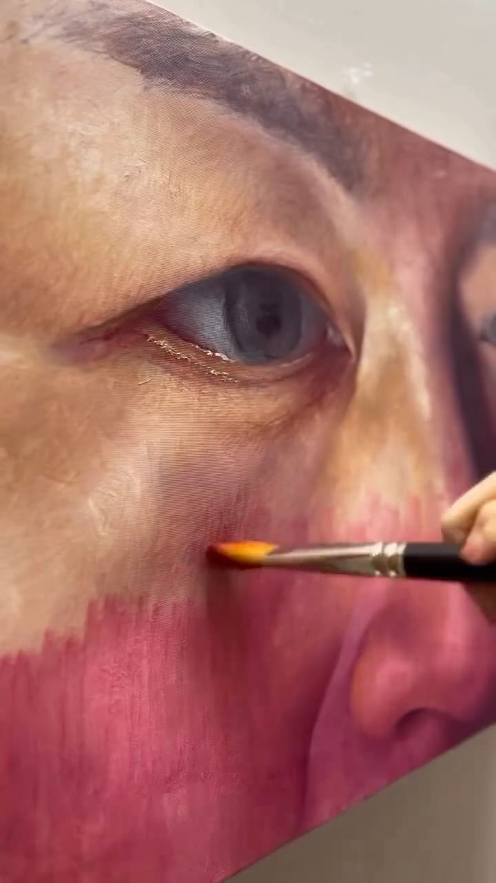 Post 2 by Lica on Instagram (video)