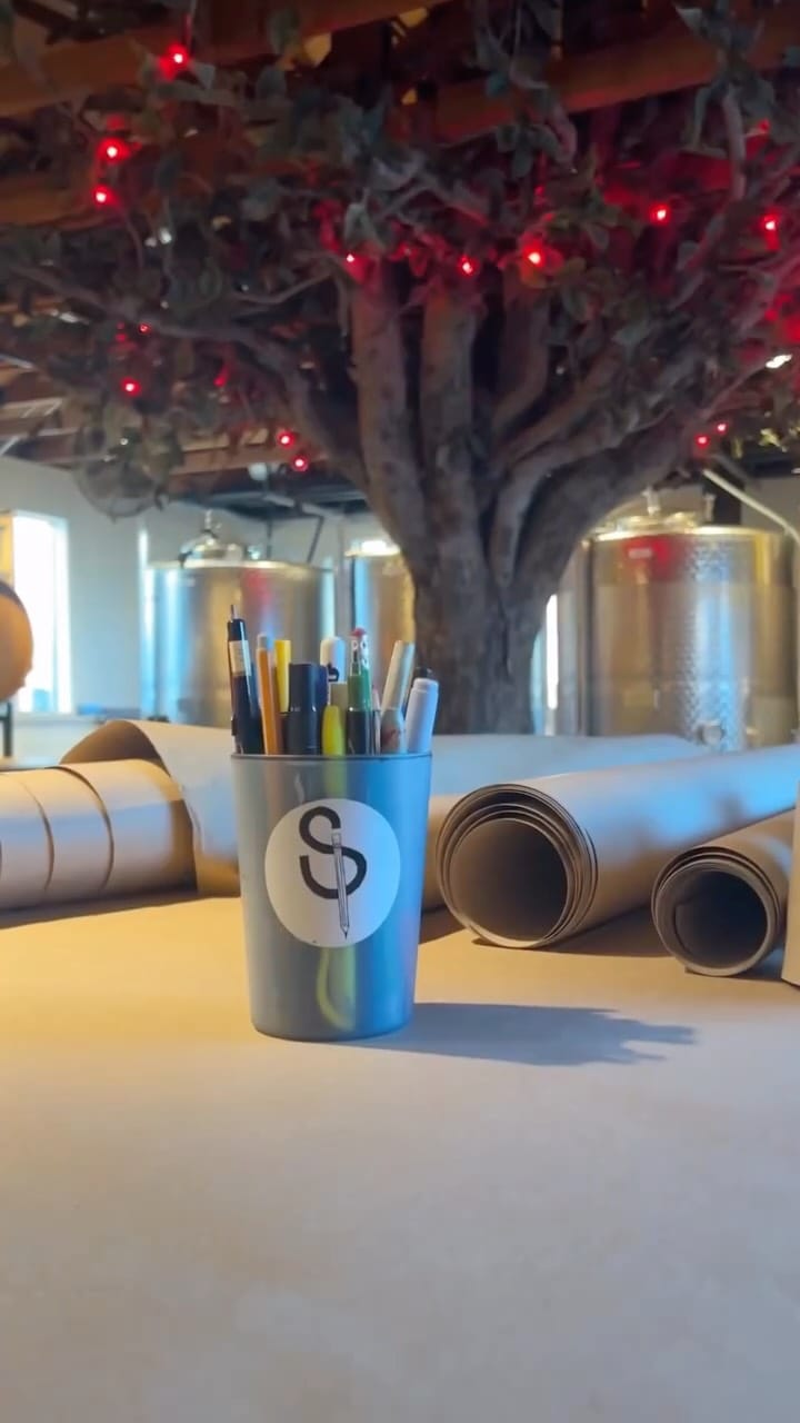Post 7 by Sketchparty LA on Instagram (video)