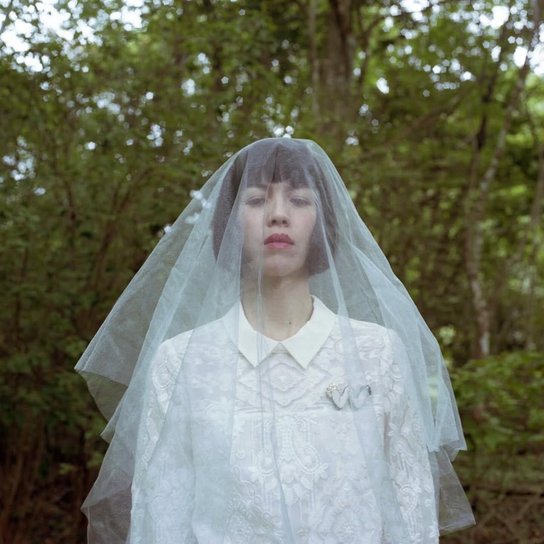Post 3 by okano marie / arie:chroma on Instagram (carousel)