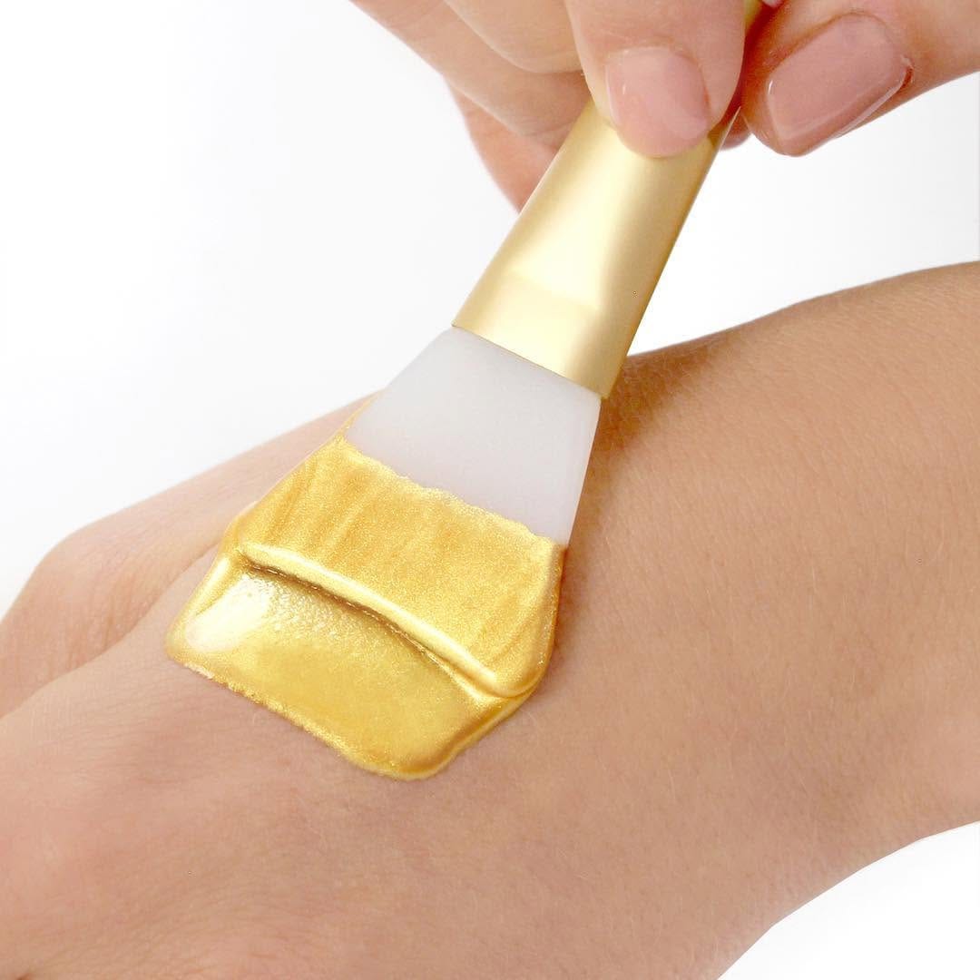 Post 8 by 24K Gold Face Masks on Instagram (image)