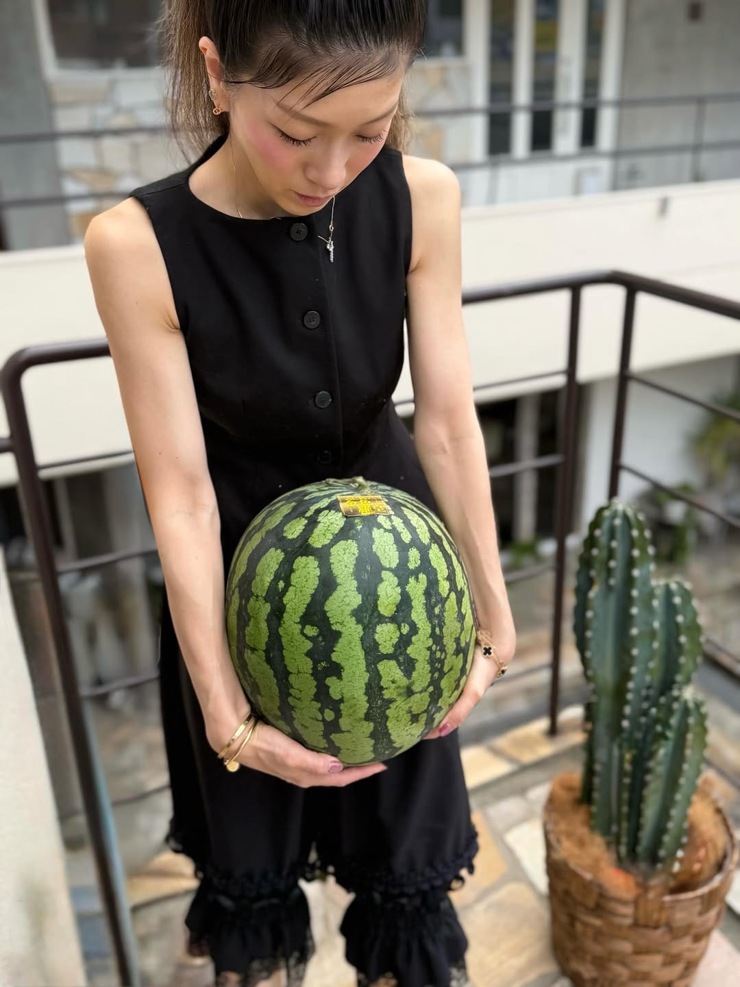 Post 5 by 𝗔‌CO on Instagram (image)