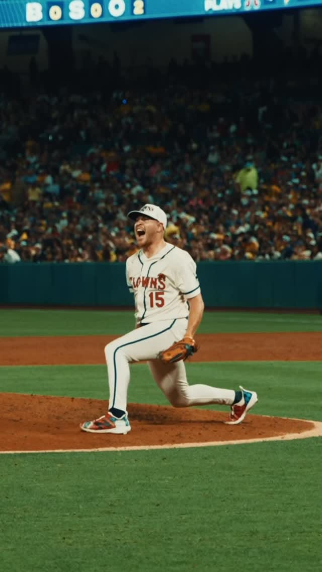 Post 9 by David Griffin on Instagram (video)