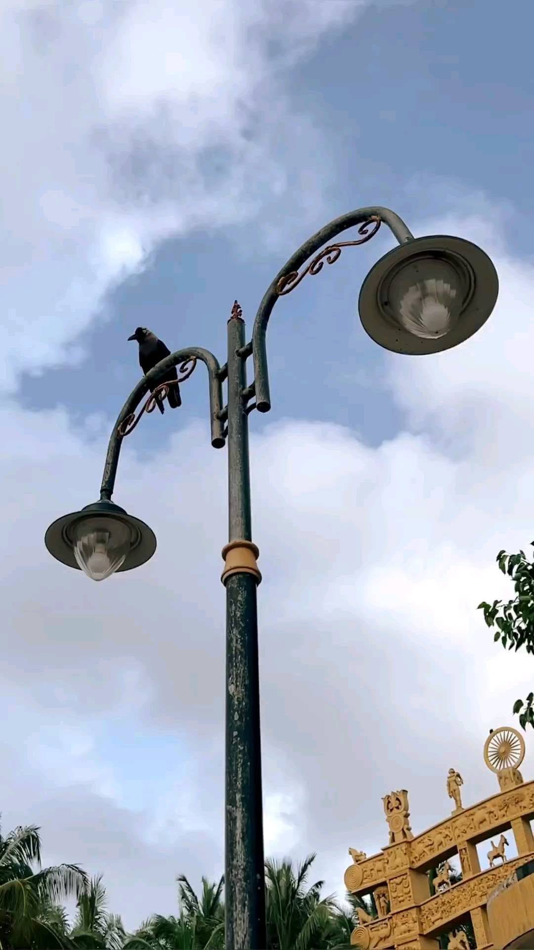 Post 3 by #Itz_Mumbai on Instagram (video)