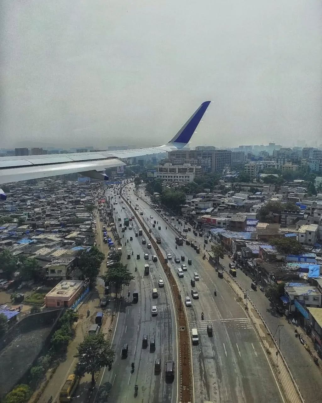 Post 4 by #Itz_Mumbai on Instagram (image)
