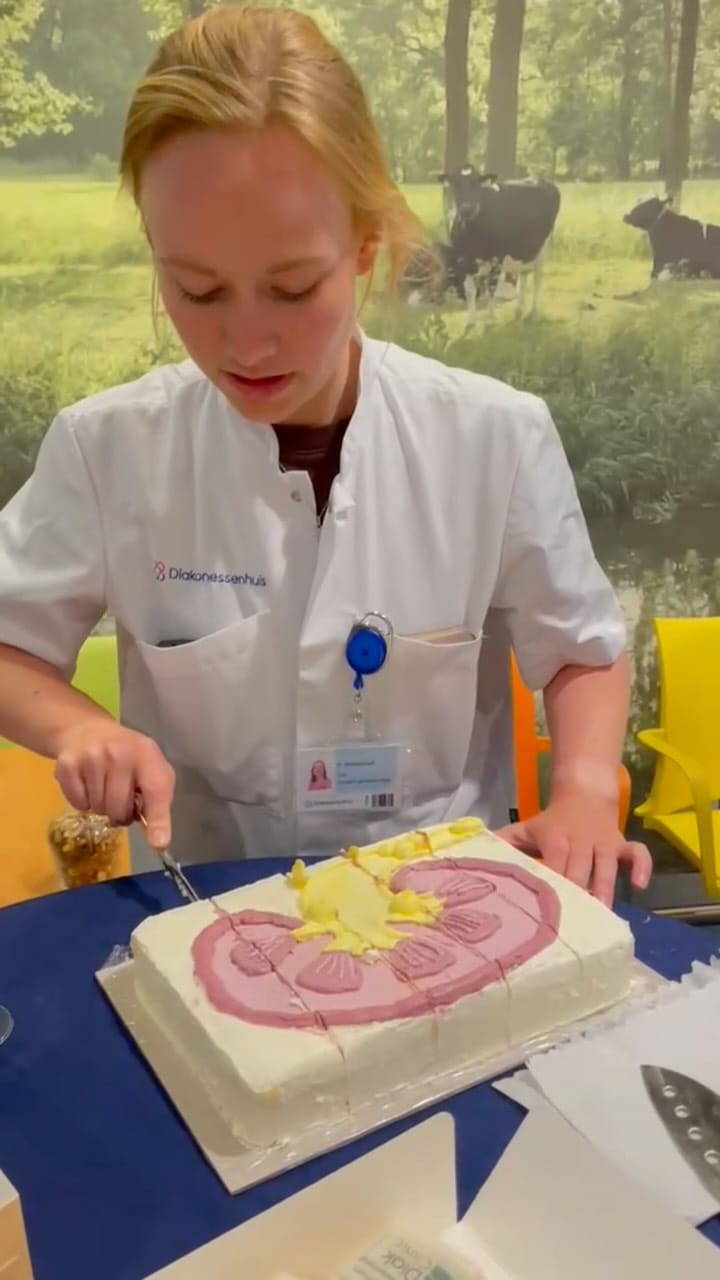 Post 6 by Kim Stolzenbach on Instagram (video)