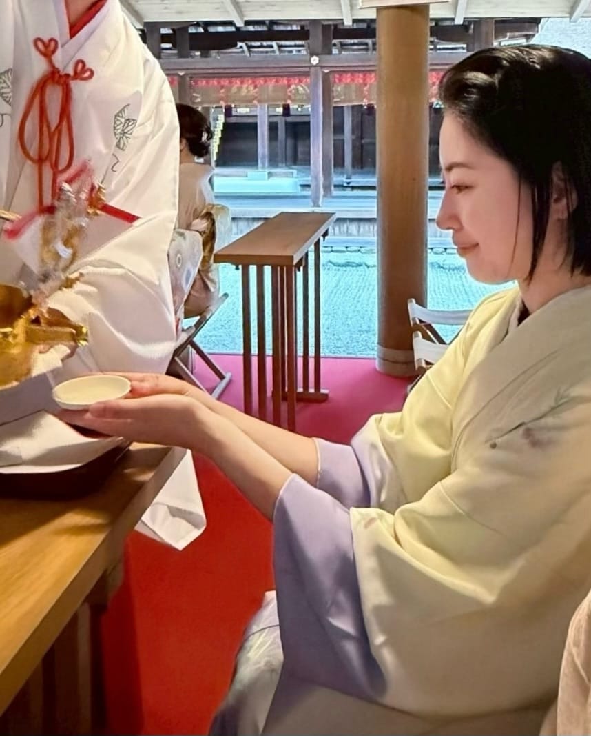 Post 7 by 定家亜由子  Ayuko Sadaie on Instagram (carousel)