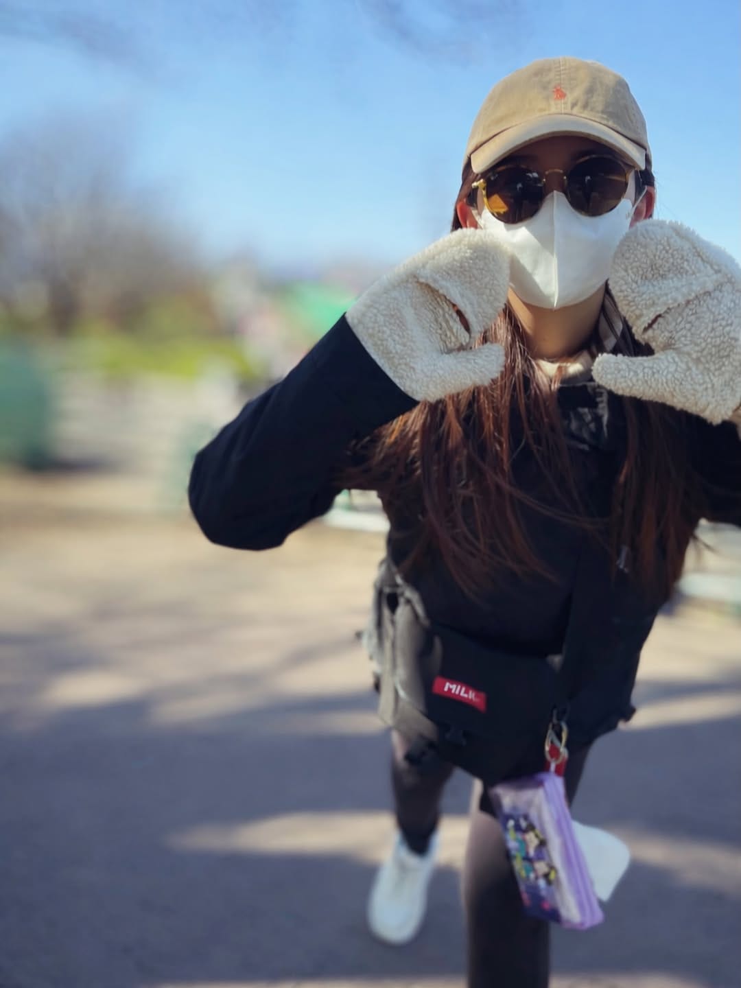Post 4 by 虎南有香 on Instagram (image)