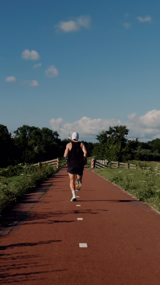 Post 10 by Erik Hansman on Instagram (video)