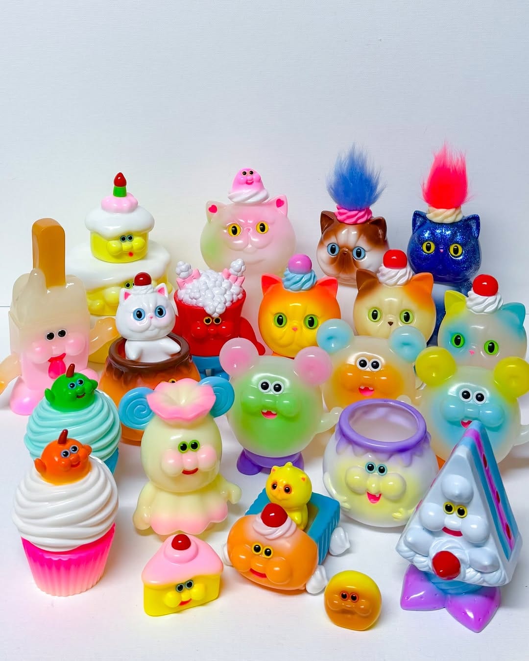 Post 4 by Aya cupcake :)From JAPAN on Instagram (carousel)
