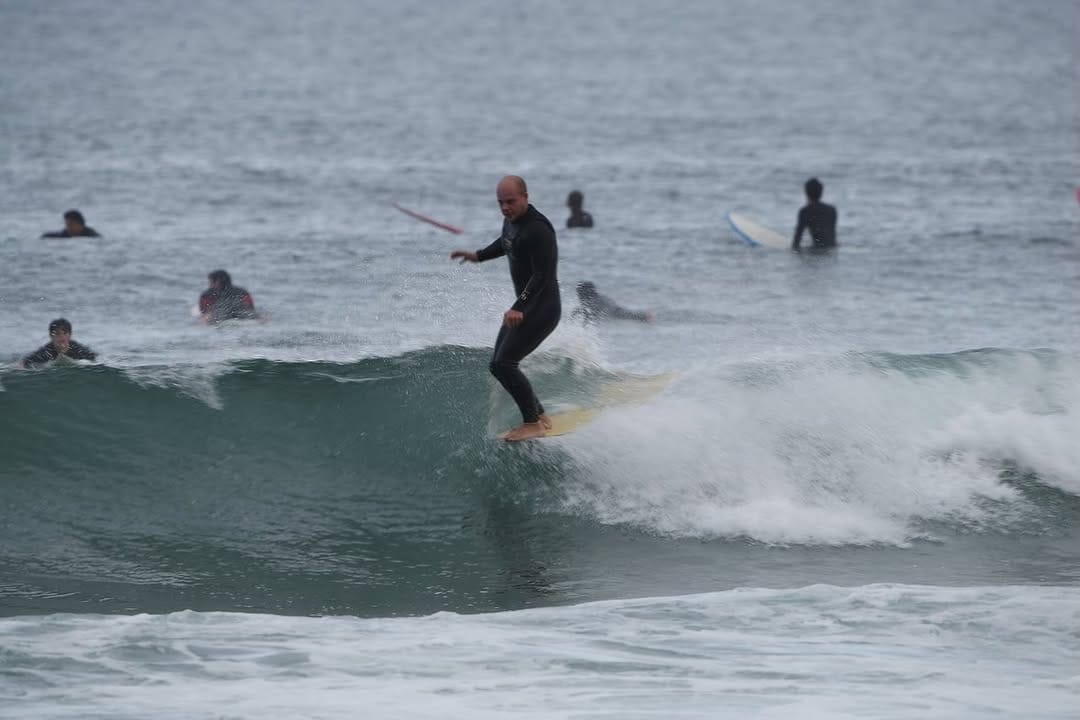 Post 4 by Surfing Fede 🟡 Longboard Surfing on Instagram (image)
