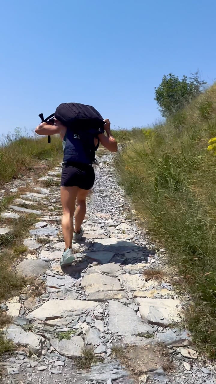 Post 3 by Elisa Fuliano on Instagram (video)