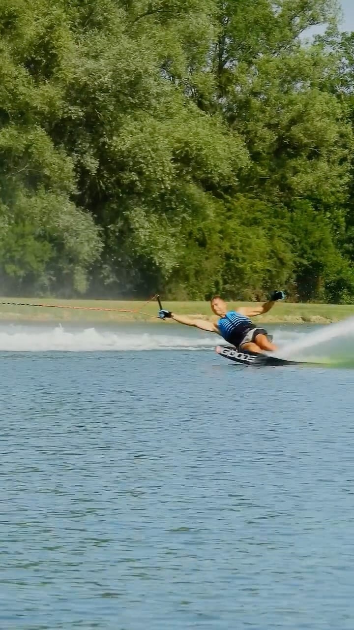 Post 2 by Thomas Degasperi on Instagram (video)