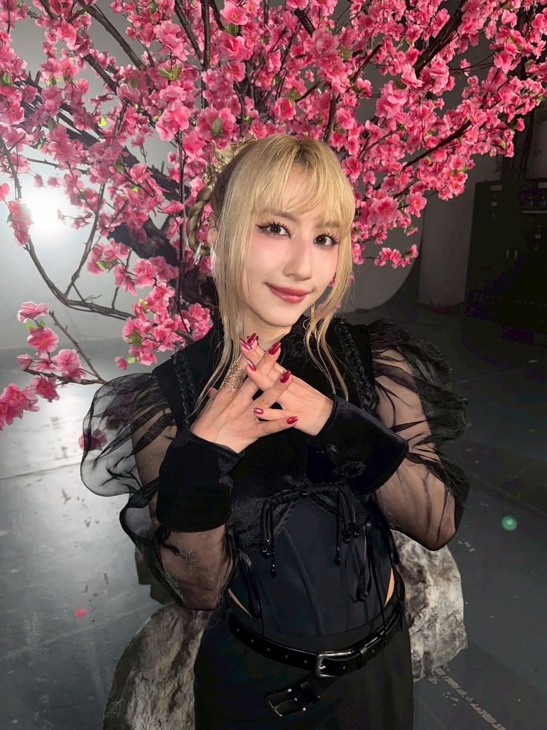 Post 3 by 浅沼 薫 ｜ Kaolu Asanuma on Instagram (image)