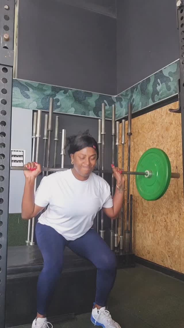 Post 5 by Candida Estefani Arias Perez on Instagram (video)