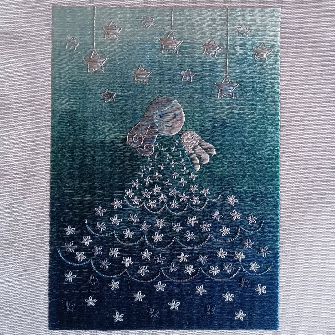 Post 4 by mari nakaya on Instagram (carousel)