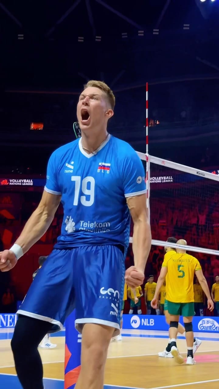 Post 1 by Rok Možič on Instagram (video)
