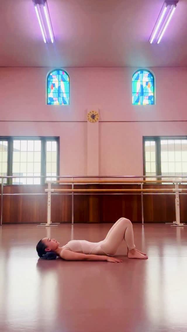 Post 5 by CDO BALLET【心と身体の基盤づくり】 on Instagram (video)
