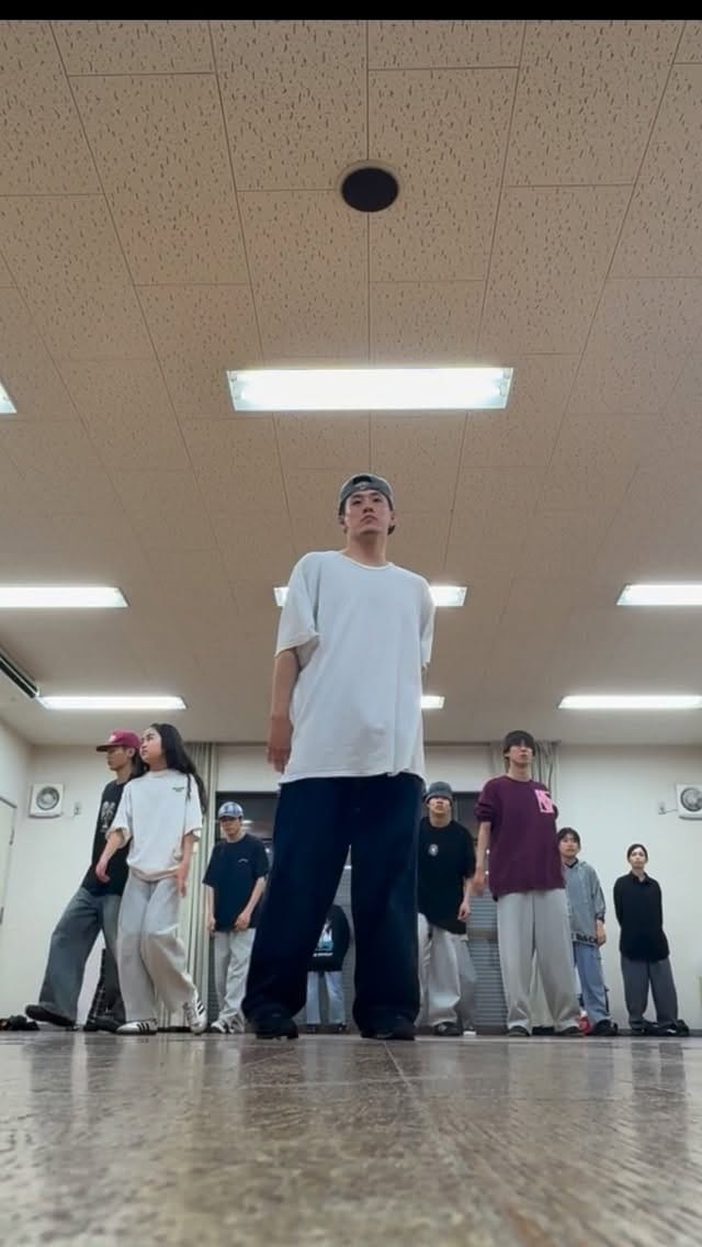 Post 5 by 翼佐 / BASSA on Instagram (video)