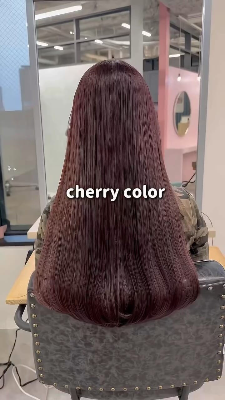 Post 8 by 原野 永遠/ヘアカラー/ブリーチなし/梅田美容室 on Instagram (video)