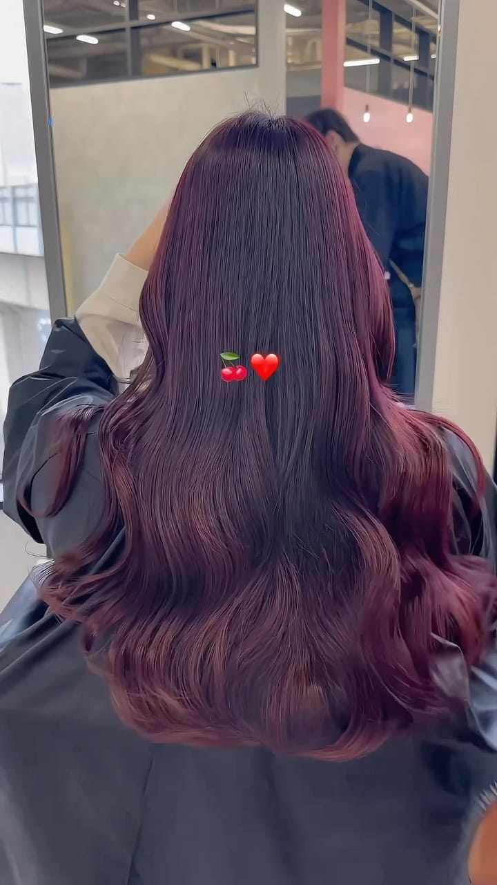 Post 1 by 原野 永遠/ヘアカラー/ブリーチなし/梅田美容室 on Instagram (video)