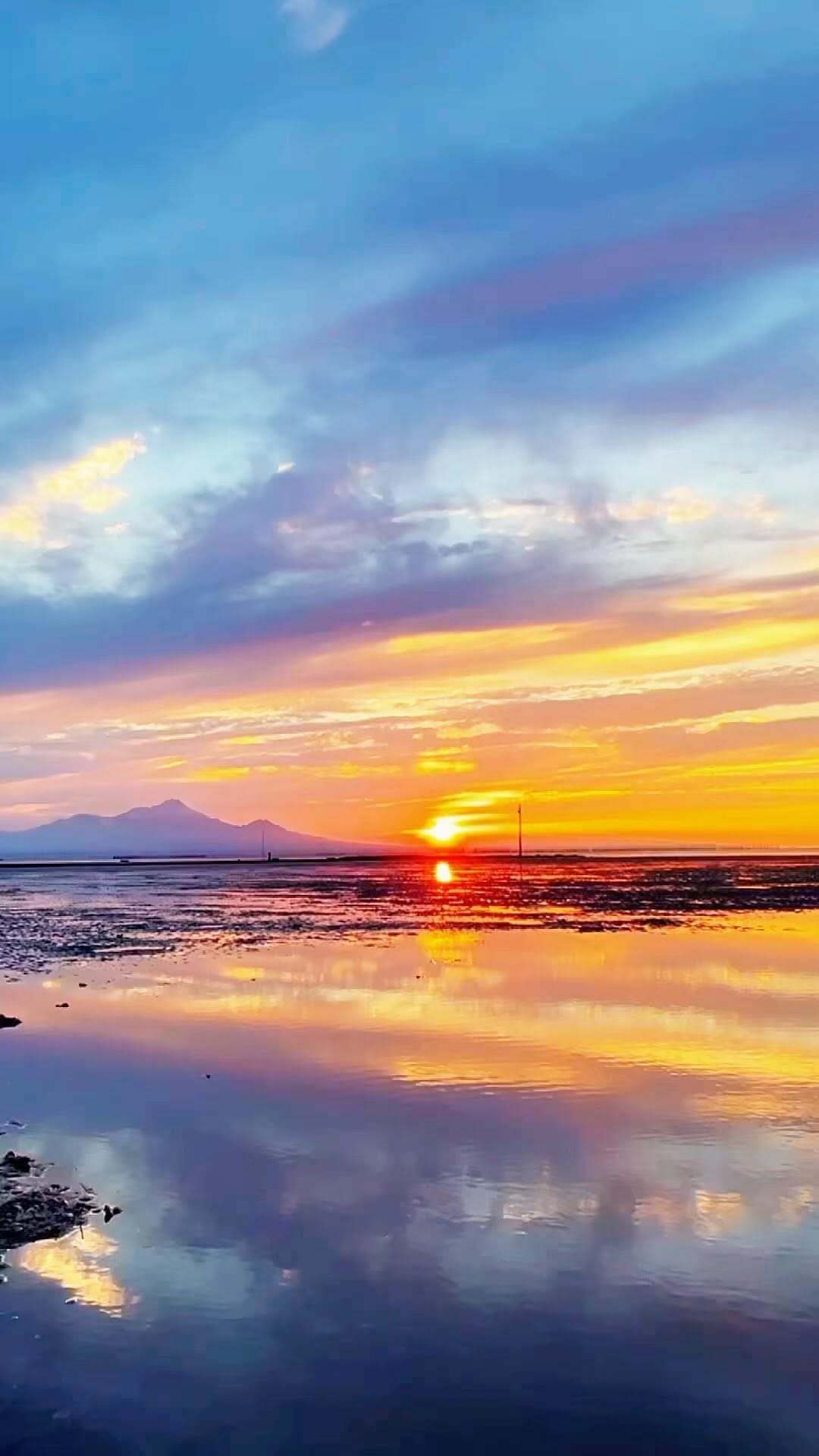 Post 3 by satomi on Instagram (video)