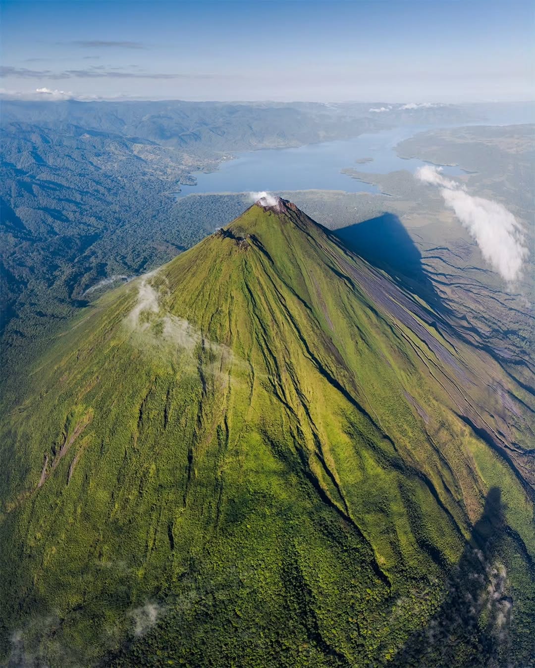 Post 3 by José Hernández | Costa Rica on Instagram (carousel)