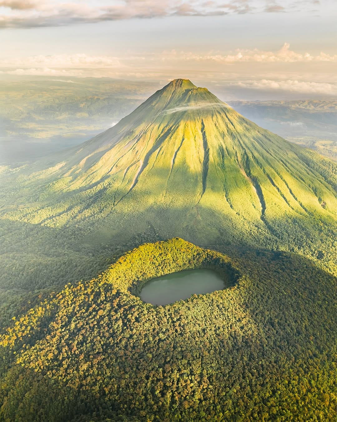 Post 8 by José Hernández | Costa Rica on Instagram (carousel)