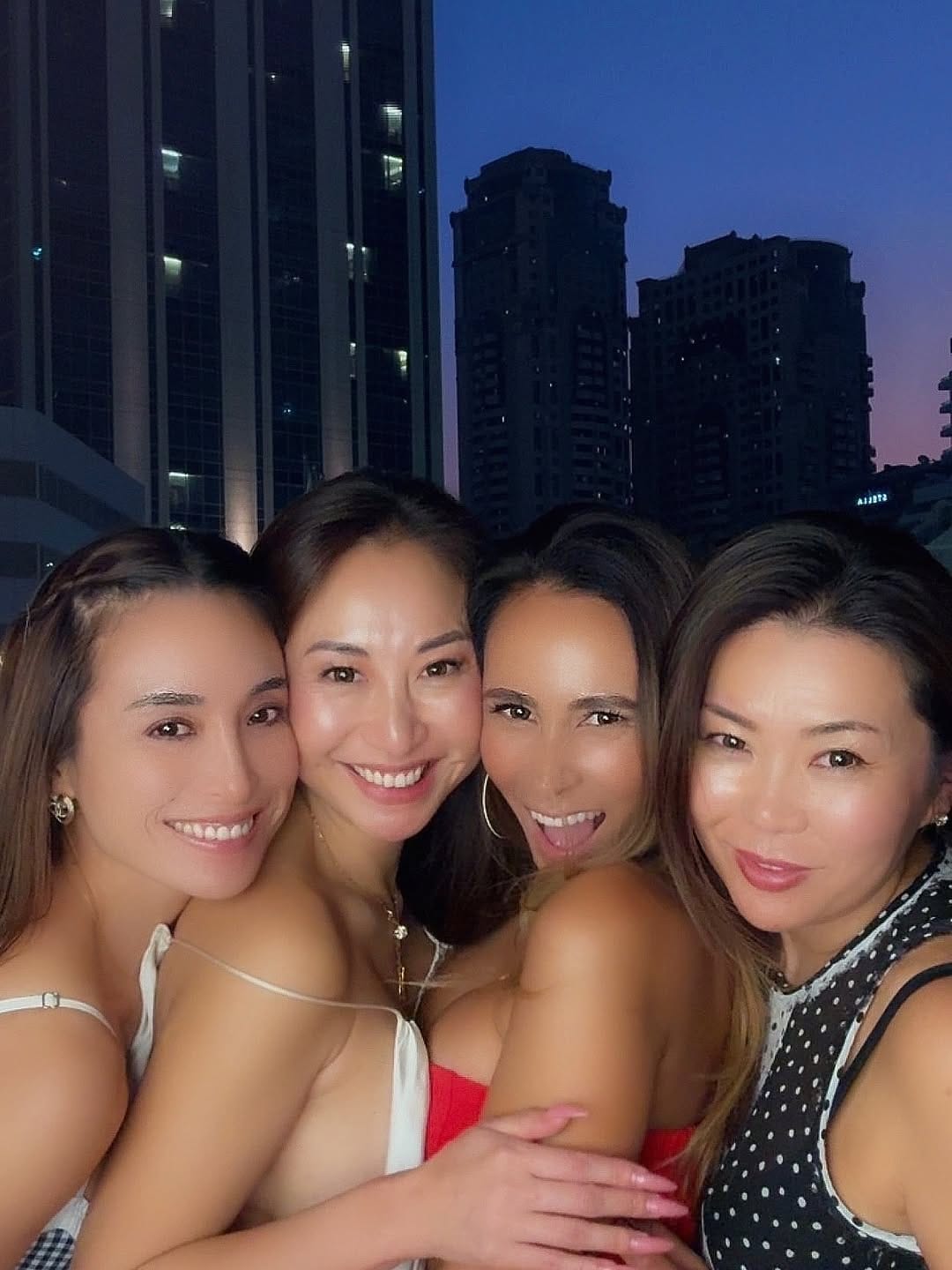 Post 8 by 有吉ひとみ🇯🇵Hitomi🇦🇪Dubai on Instagram (carousel)