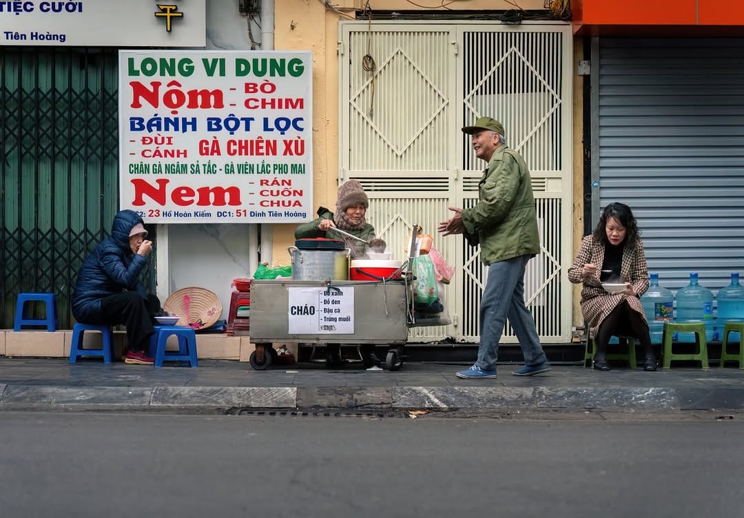 Post 3 by Cyril Mouty | Eco-travel & Sustainable brands Photographer on Instagram (image)