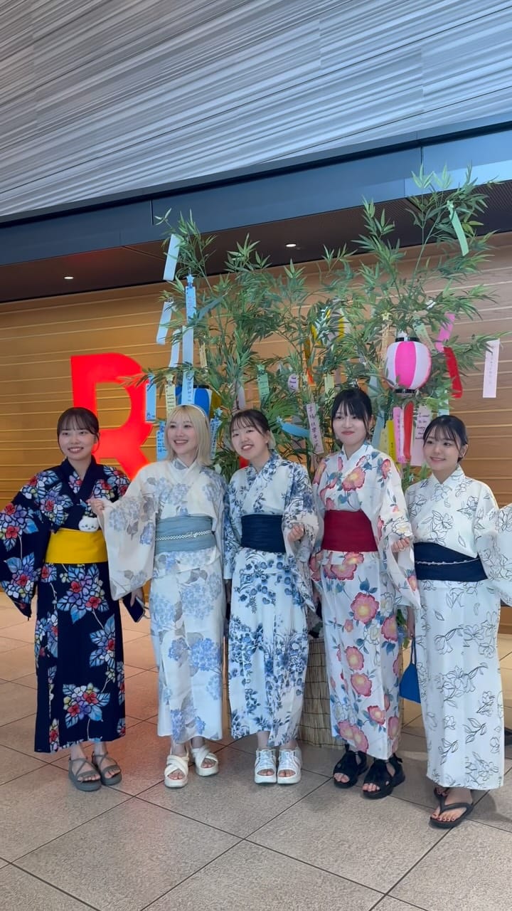 Post 1 by Rakuten on Instagram (video)