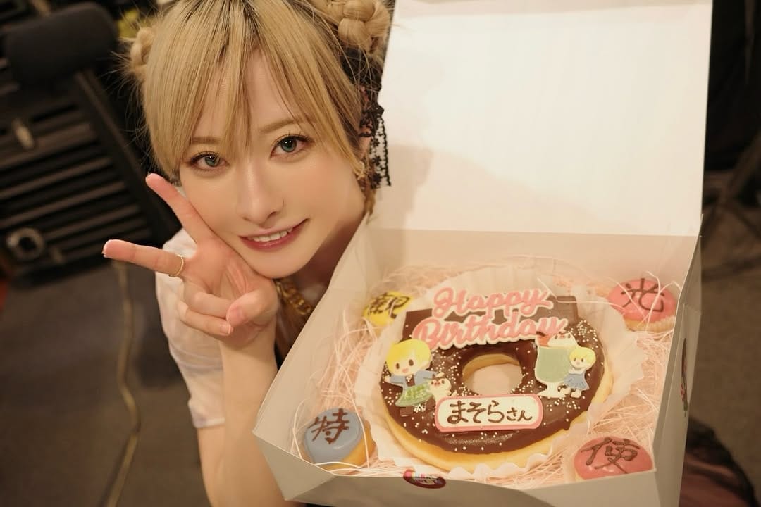 Post 9 by 日乃まそら on Instagram (carousel)