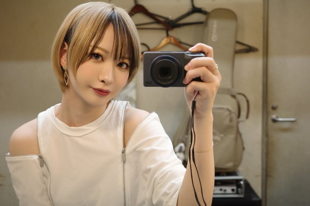 Post 8 by 日乃まそら on Instagram (carousel)