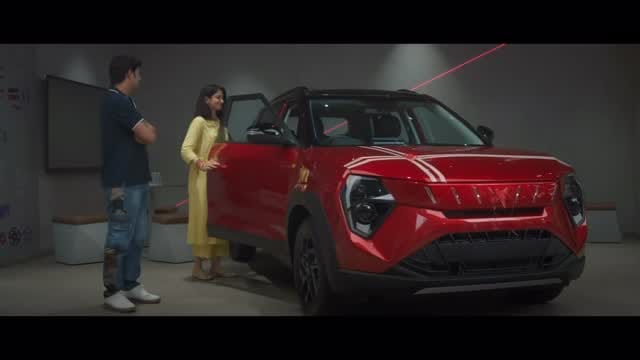 Post 8 by Diksha Raina on Instagram (video)