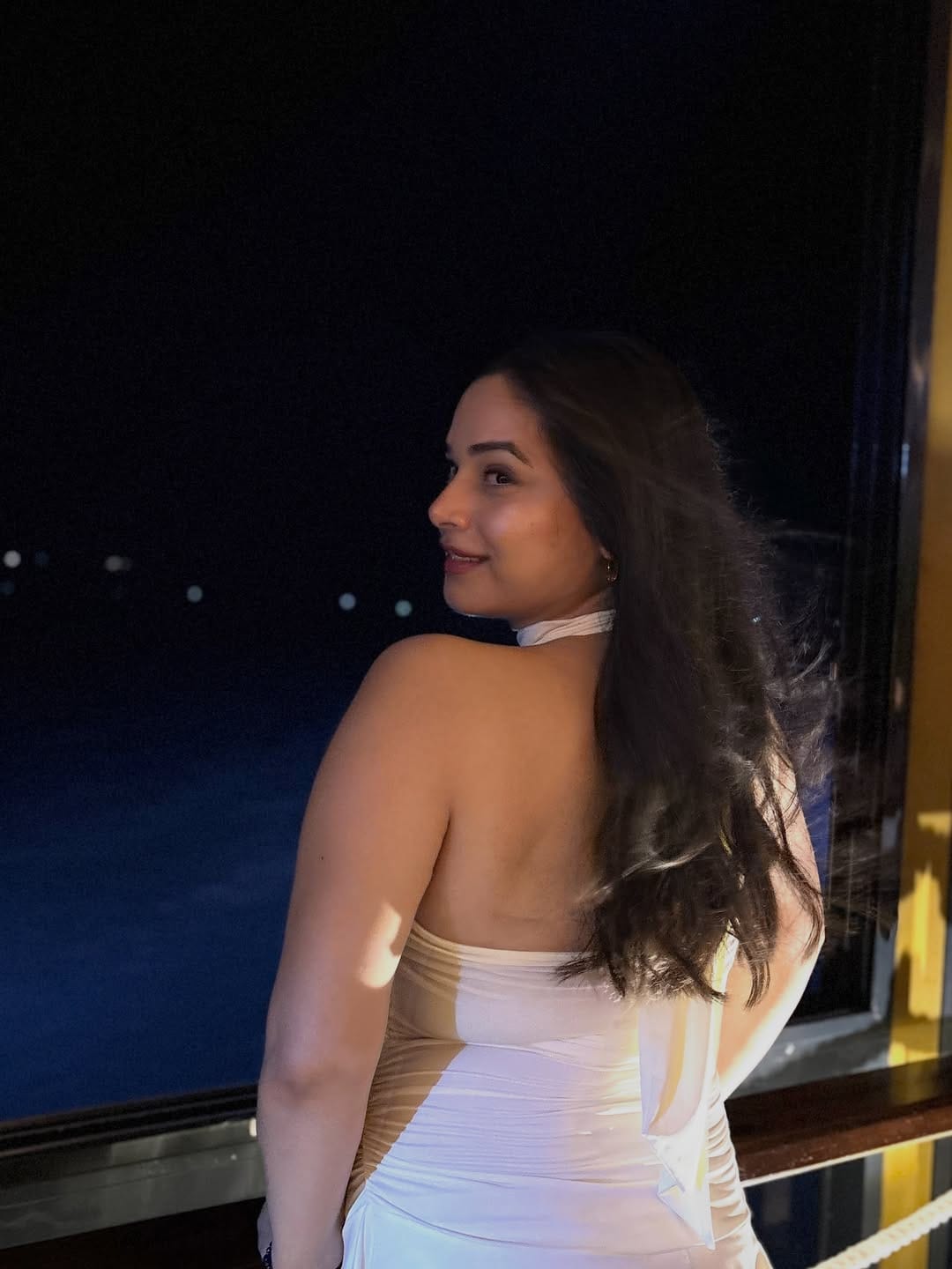 Post 7 by Diksha Raina on Instagram (carousel)