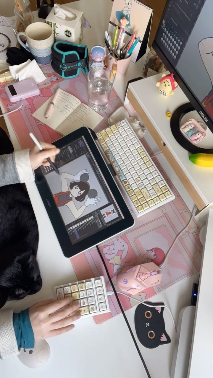 Post 2 by Caterina Rocchi • Anime Artist on Instagram (video)