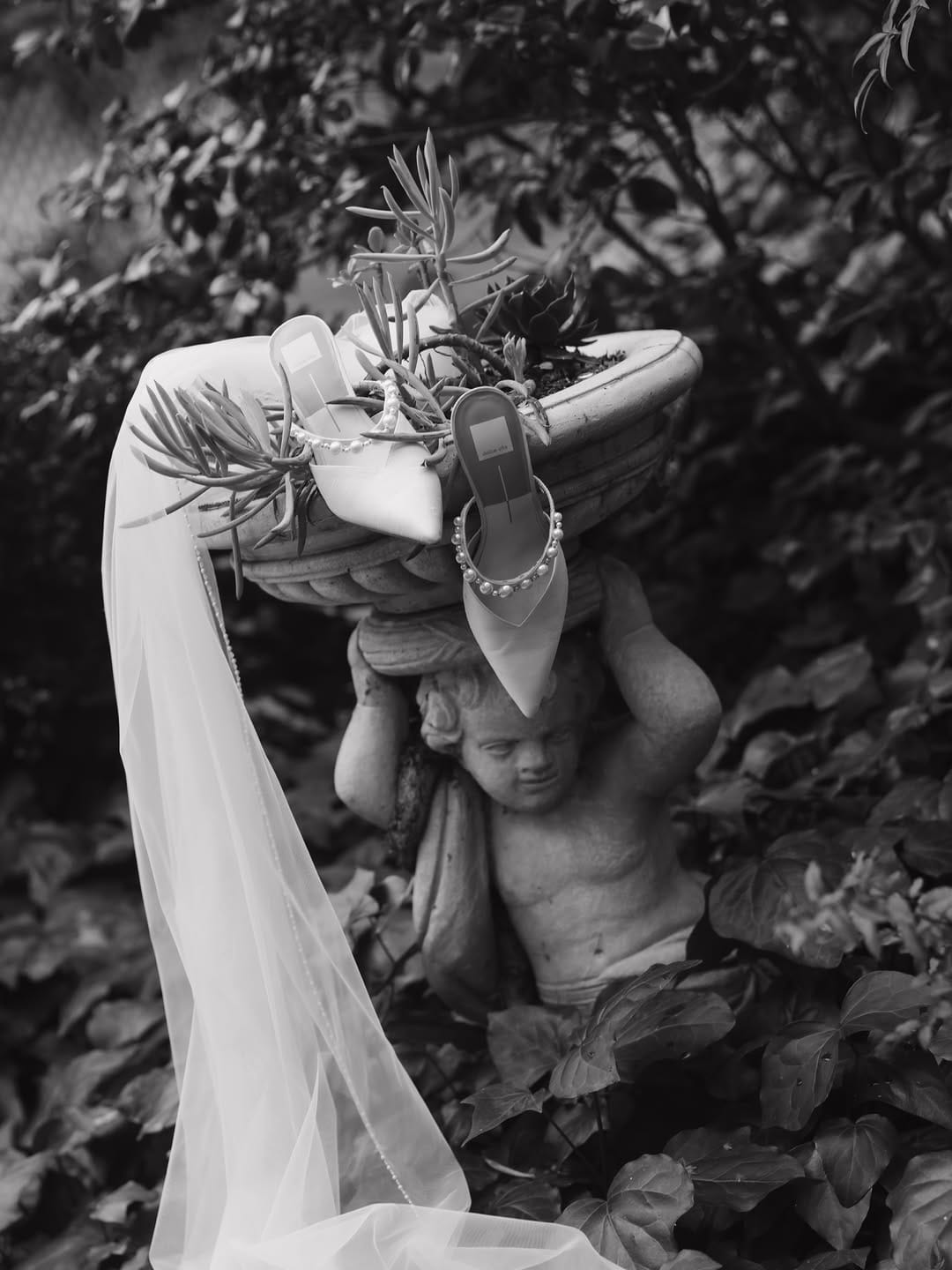 Post 7 by Idaho Wedding + Elopement Photographer on Instagram (carousel)