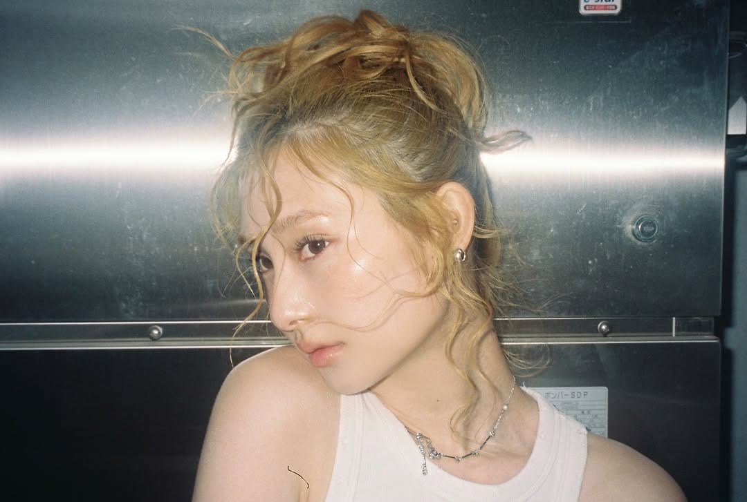 Post 5 by Arisa Kondo on Instagram (image)