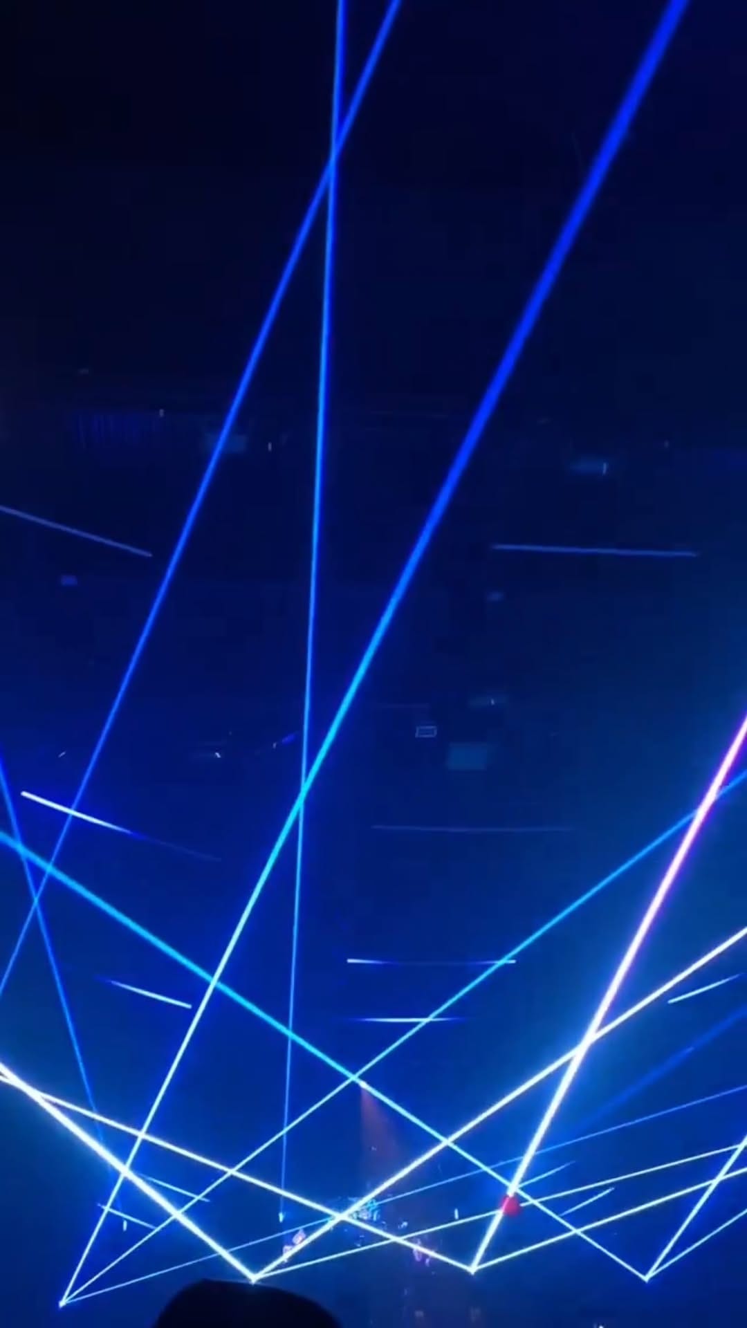 Post 6 by Shantï on Instagram (video)