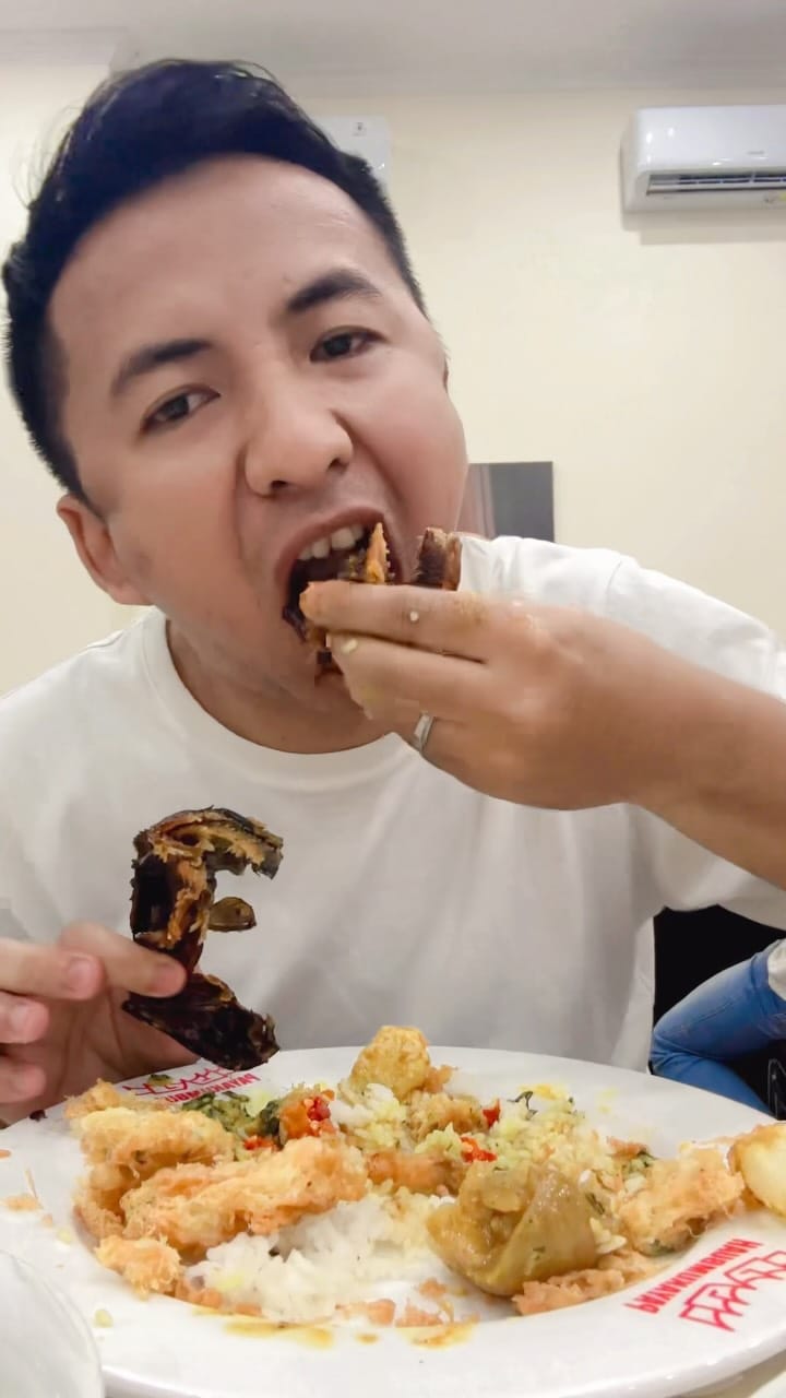 Post 3 by Wahyu Fahmi Fadillah on Instagram (video)