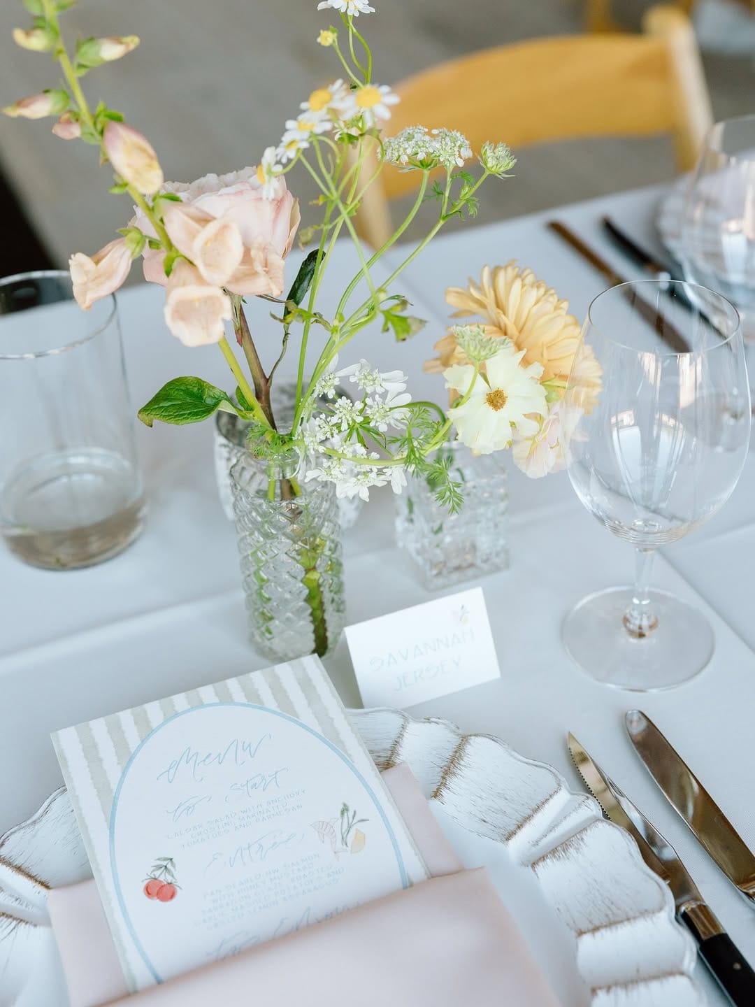 Post 8 by Oregon Wedding Photographer on Instagram (carousel)