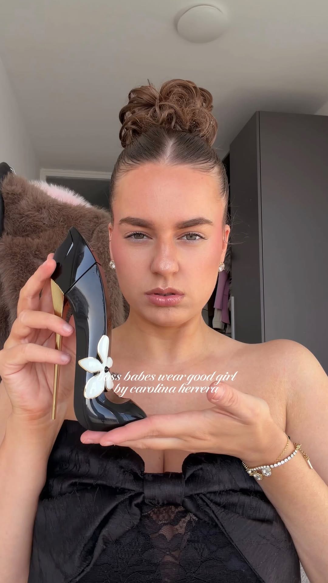 Post 10 by Danique Danielle Maria on Instagram (video)