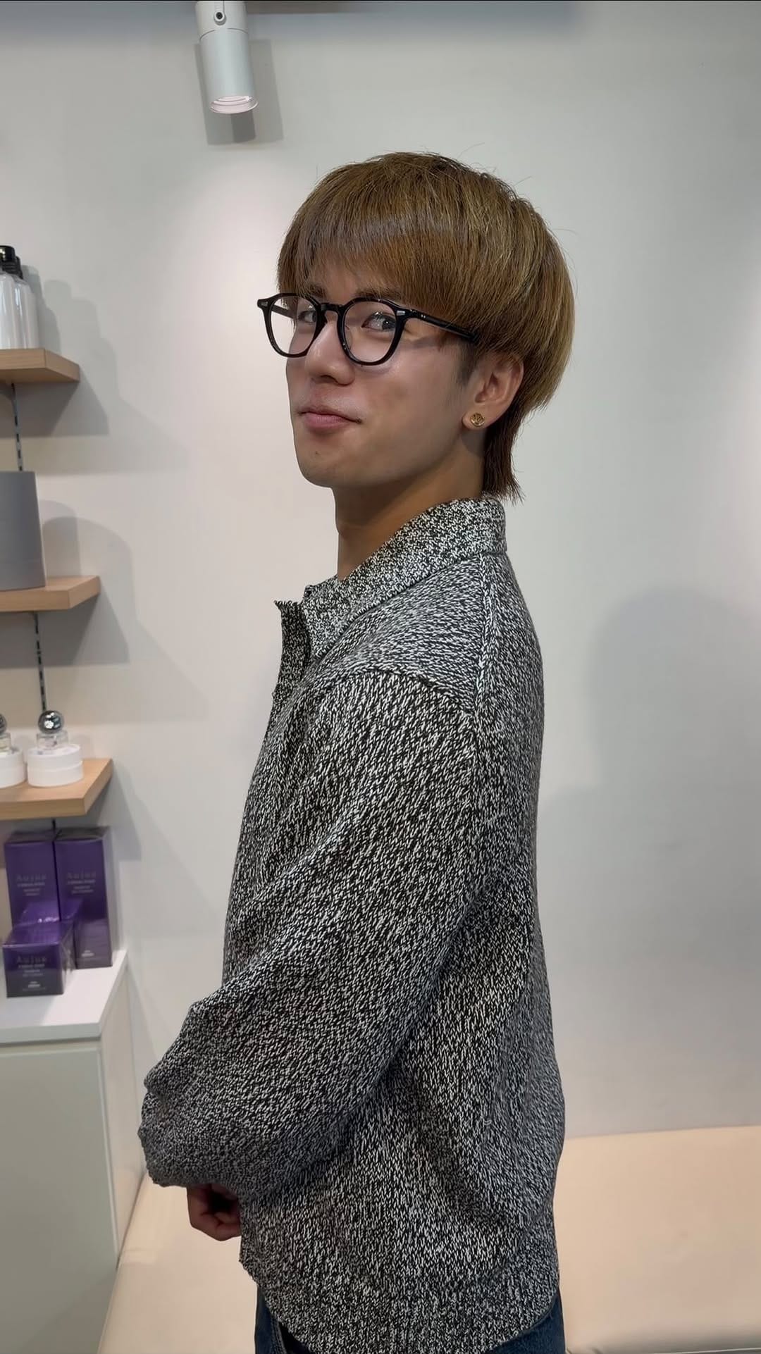 Post 4 by EVOKE TOKYO 代表取締役    ショート/ボブ/レイヤー/髪質改善 on Instagram (video)