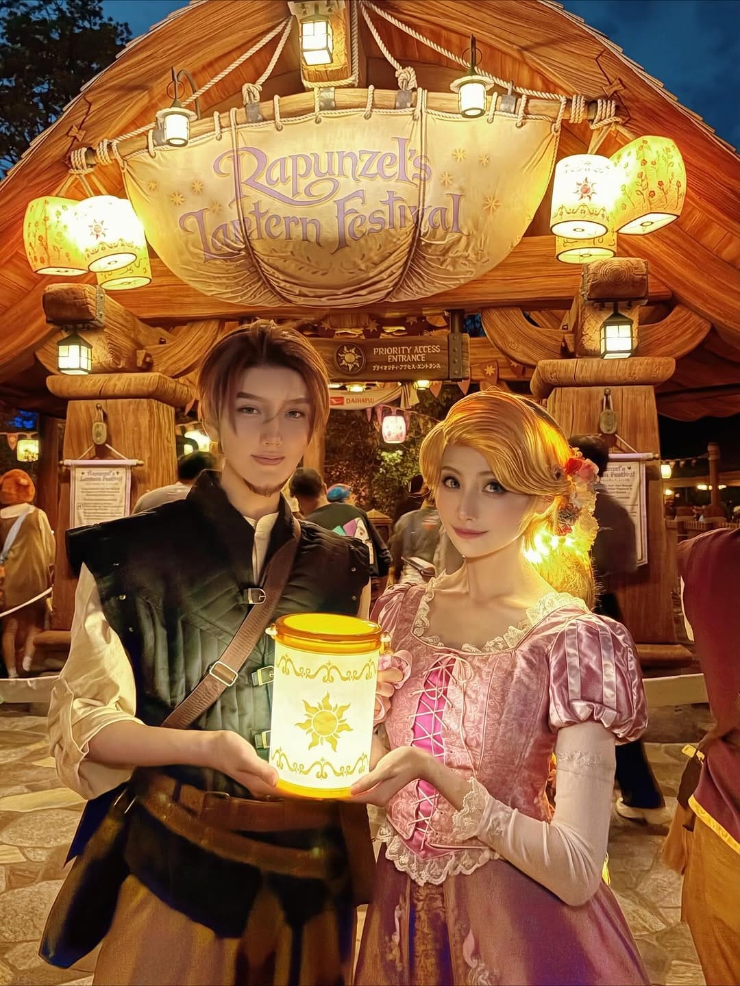 Post 10 by シエシェ on Instagram (carousel)