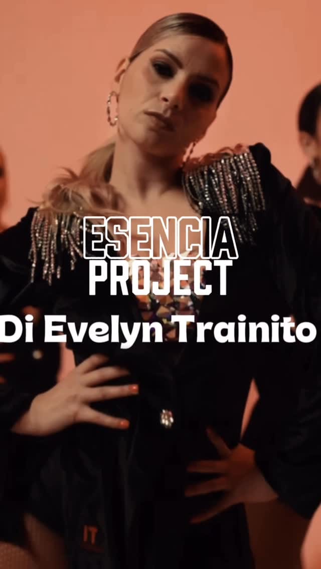 Post 8 by Evelyn Trainito on Instagram (video)