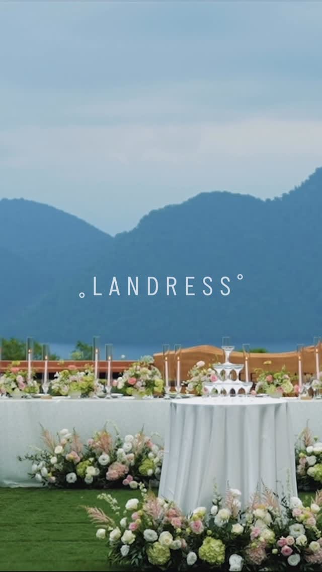 Post 5 by LANDRESS WEDDING on Instagram (video)
